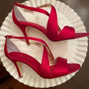 The Touch of Nina “Danielle” red satin heels Sz. 8M